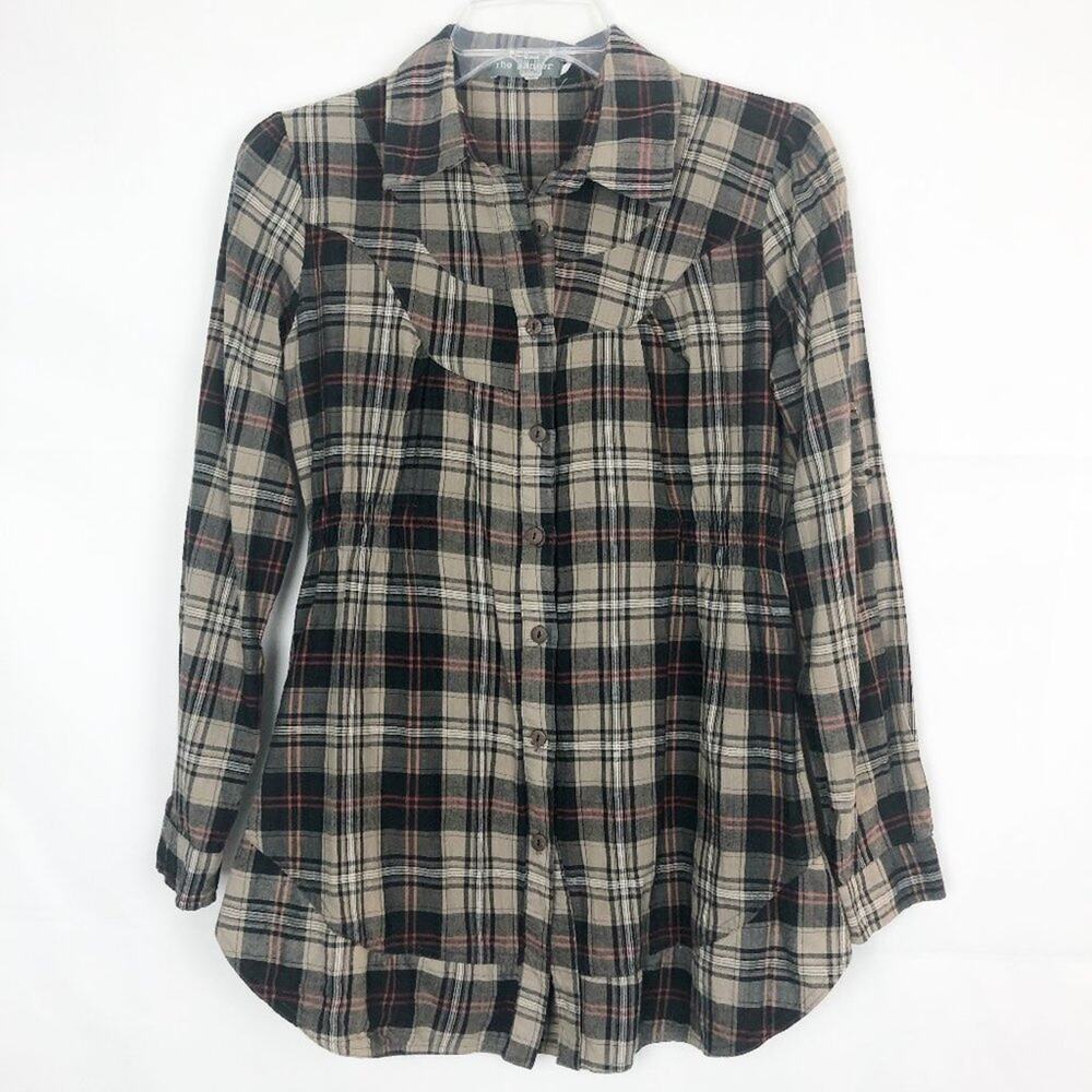 The Hanger Button Down Plaid Shirt Size Small High Low Hem